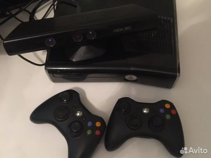 Xbox 360 + 9 игр