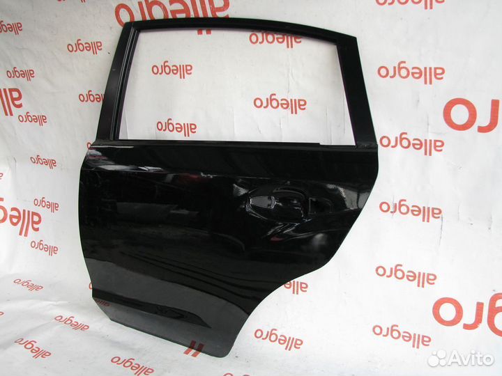 Subaru XV дверь задняя левая