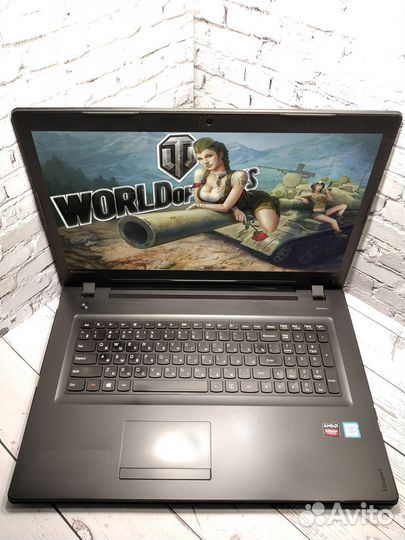 Мощный Lenovo 17 Дюйма + i7 + 2 Карты + SSD Диск