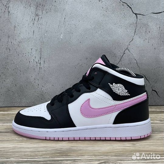 Кроссовки Nike Air Jordan 1 Mid Размеры 36-40