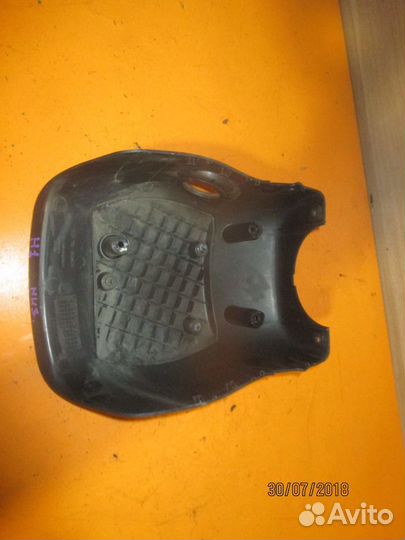 Кожух рулевой колонки нижний Hyundai Starex H1