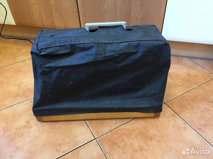 Швейная машина чайка 134