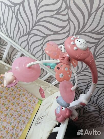 Мобиль на кроватку с проектором