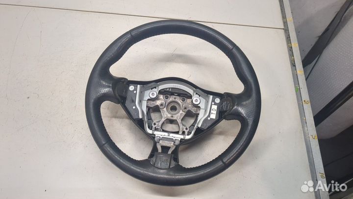 Руль Nissan Juke, 2011