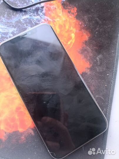 iPhone X, 64 ГБ