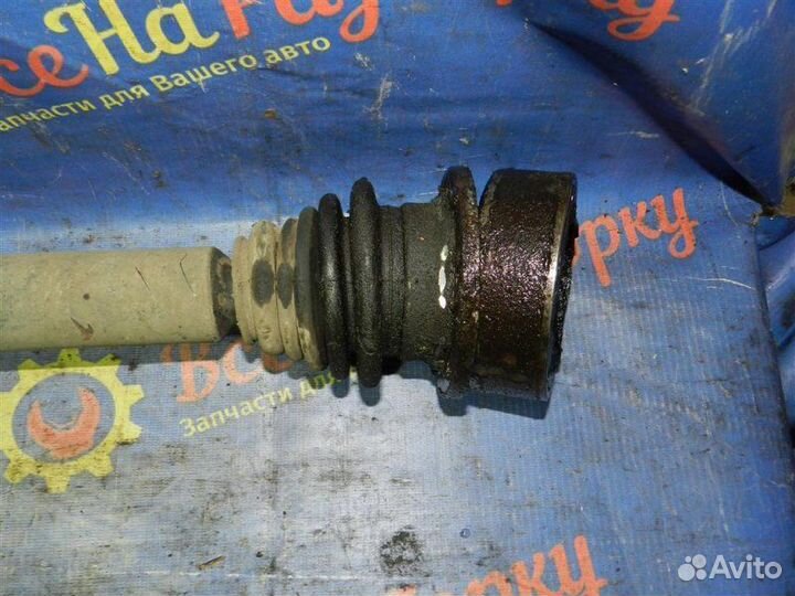 Граната Volkswagen Golf 3/ Vento хечбэк 1.4 1997