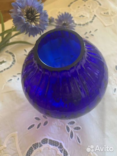 Вазы и графин цветное стекло