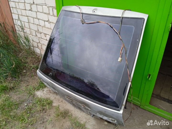 Задняя дверь ваз-2112