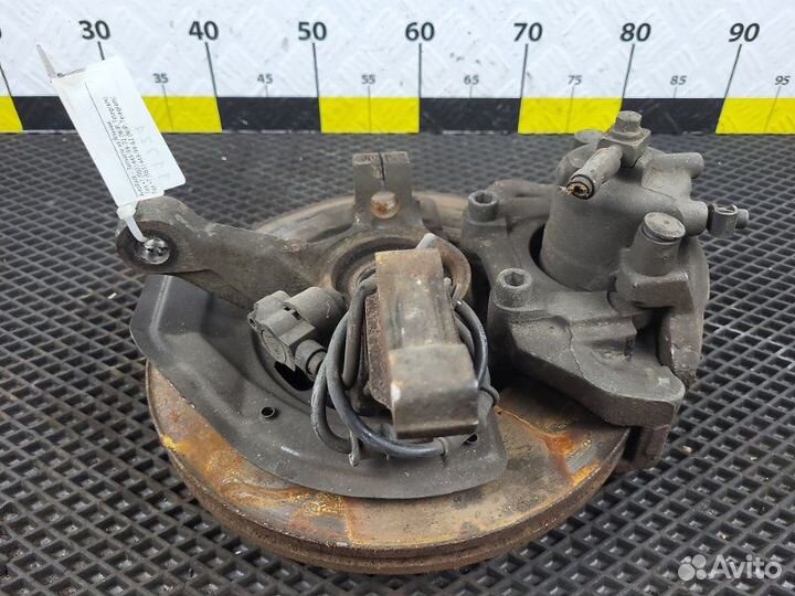 Кулак поворотный правый Opel Vectra B F35 X20XEV