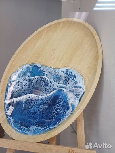 Часы из эпоксидной смолы