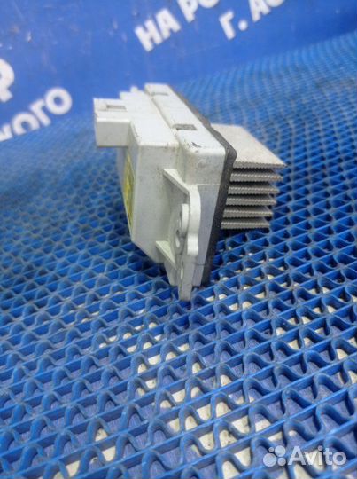 Резистор печки Chevrolet Trailblazer внедорожник