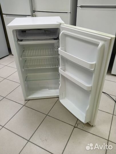 Холодильник 85см