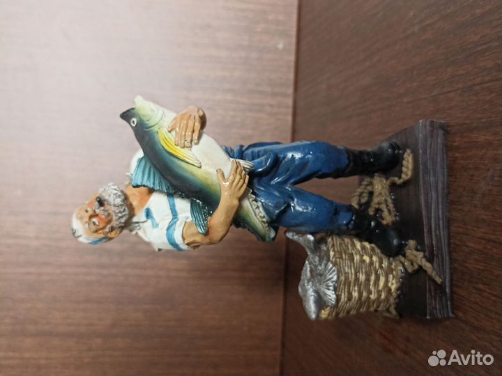 Статуэтка рыбак