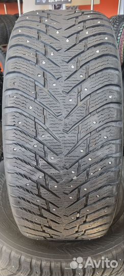 Nokian Tyres Hakkapeliitta 8 SUV 285/60 R18
