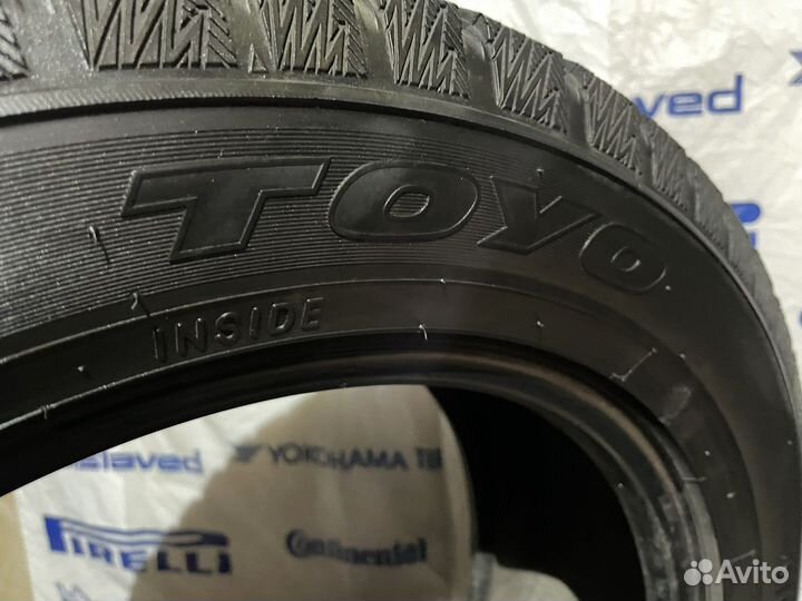 Toyo Winter Tranpath MK4a 225/55 R17