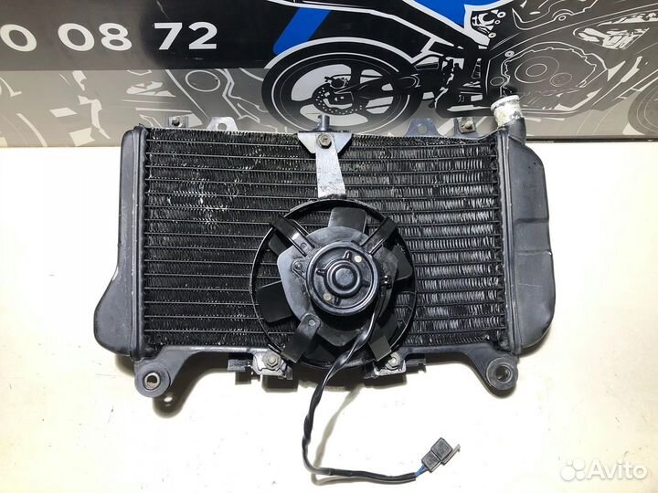 Радиатор в сборе Yamaha FZ 400 Fazer 1997г