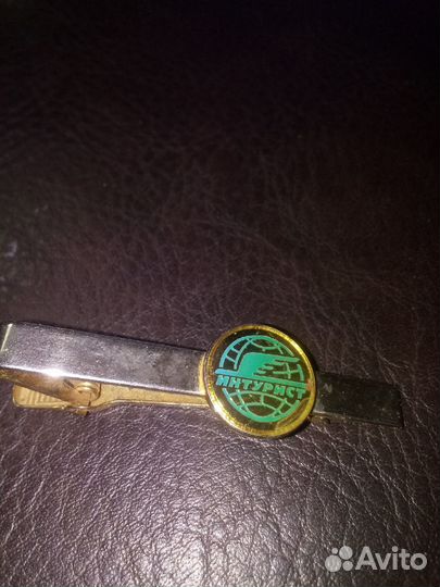 Зажим для галстука со знаком 