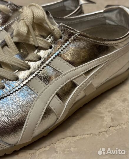 Onitsuka Tiger Mexico 66 Silver