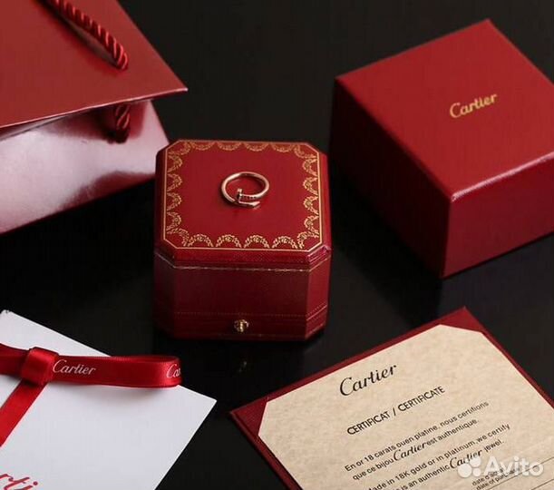 Кольцо гвоздь Juste un clou золото