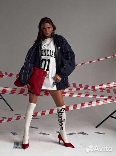 Бомбер balenciaga