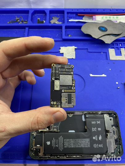 Ремонт телефонов iPhone Samsung Xiaomi и другие