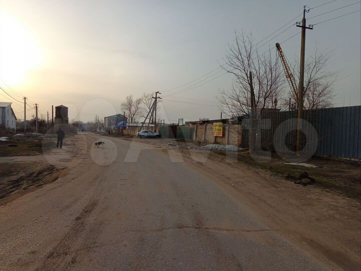 Машиноместо, > 30 м²