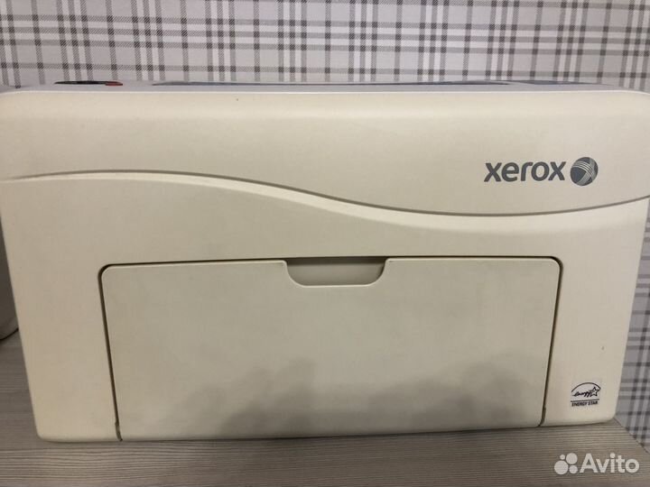 Цветной лазерный принтер Xerox Phaser 6000