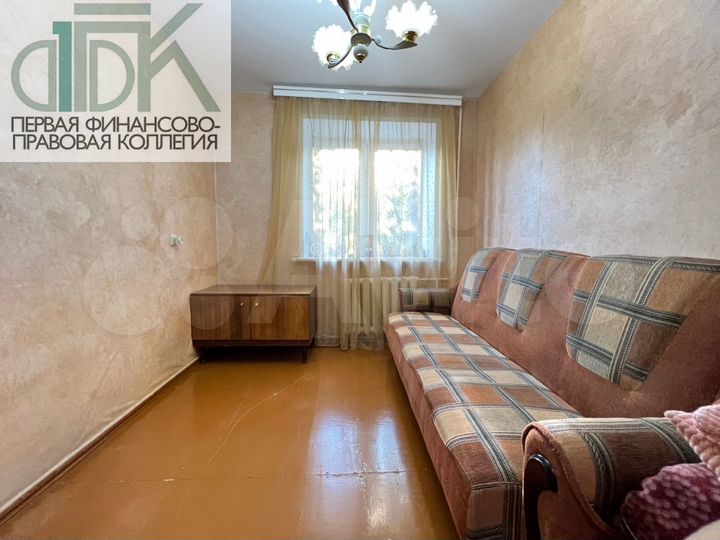 4-к. квартира, 60,9 м², 2/5 эт.
