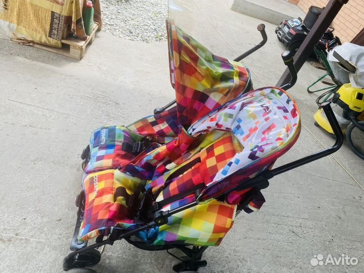 Коляска Cosatto для двойни прогулка