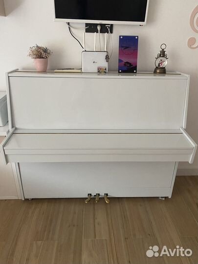 Фортепиано Красный Октябрь