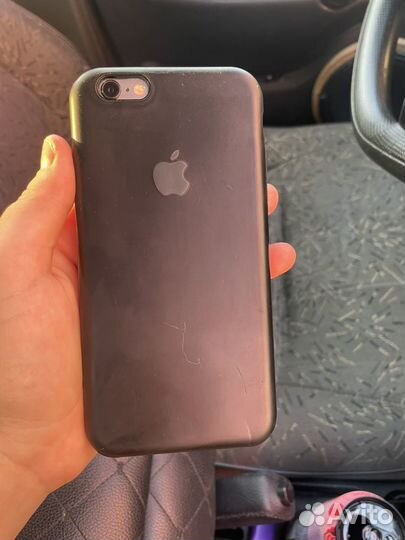 iPhone 6S, 64 ГБ