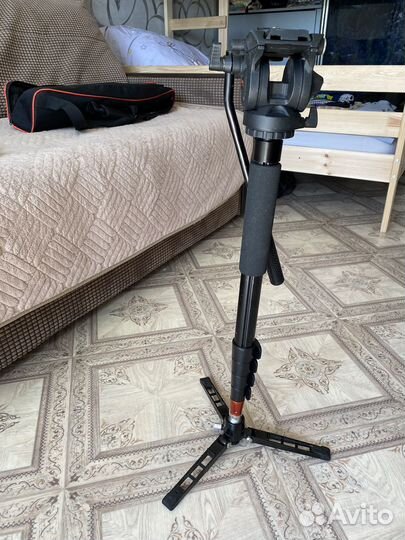 Монопод Coman