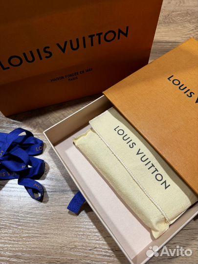 Louis vuitton портмоне оригинал