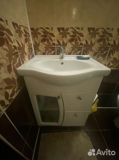 Комплект мебели в ванную
