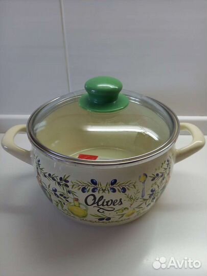 Кастрюля эмалированная