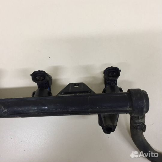 Рейка топливная рампа Volkswagen Polo MK5 2011-202