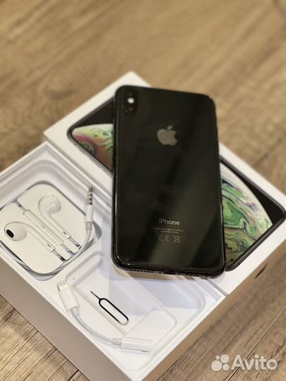 iPhone Xs Max, 64 ГБ