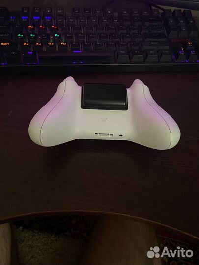 Геймпад xbox series s оригинал + акб и провод