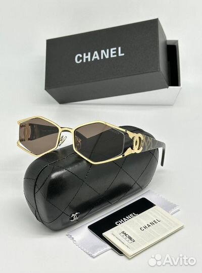 Солнцезащитные очки chanel