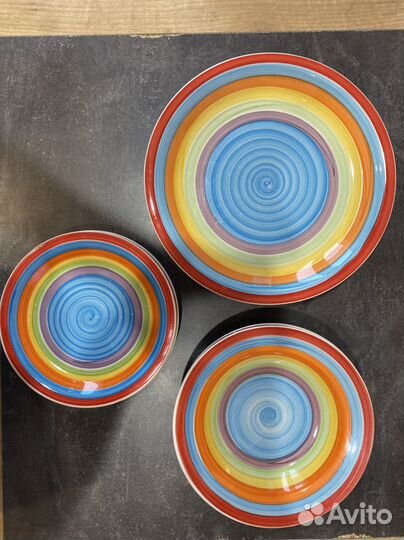 Тарелки цветные