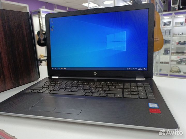 Ноутбук HP i3