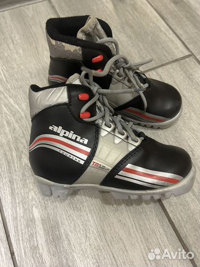 Лыжные ботинки alpina
