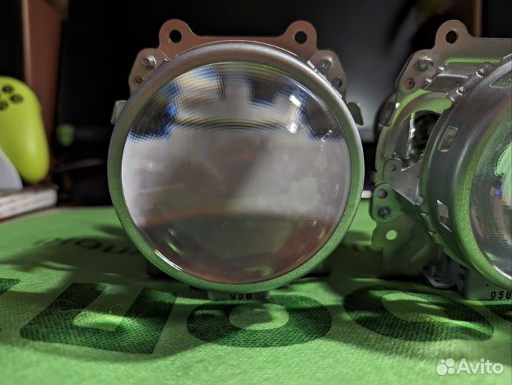 Линзы Toyota 99757-00089