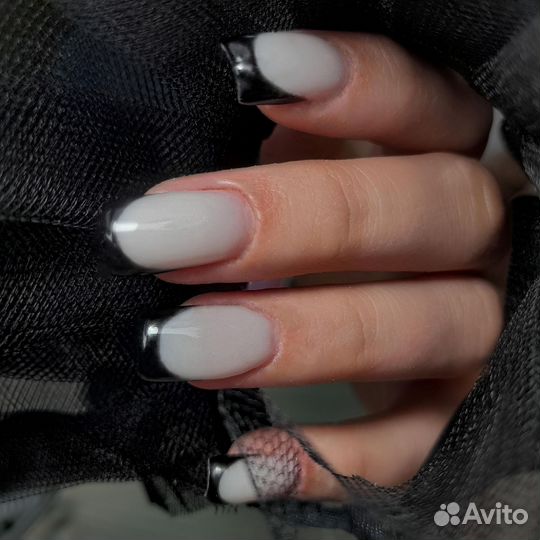 Маникюр
