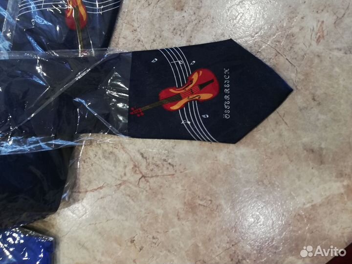 Галстуки и бабочки детские и взрослые