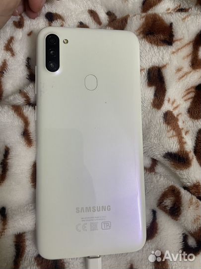 Samsung Galaxy A11, 3/32 ГБ