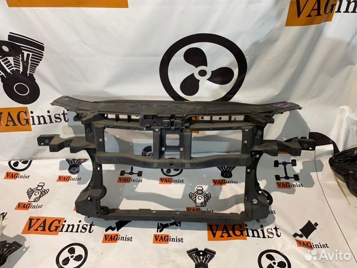Рамка радиатора Vw Passat B6 3.2 2007