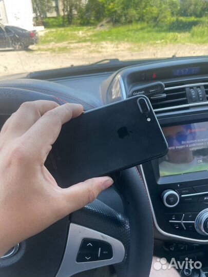 iPhone 7 Plus, 32 ГБ