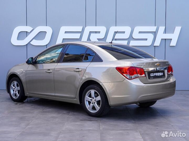Chevrolet Cruze 1.8 AT, 2011, 86 131 км