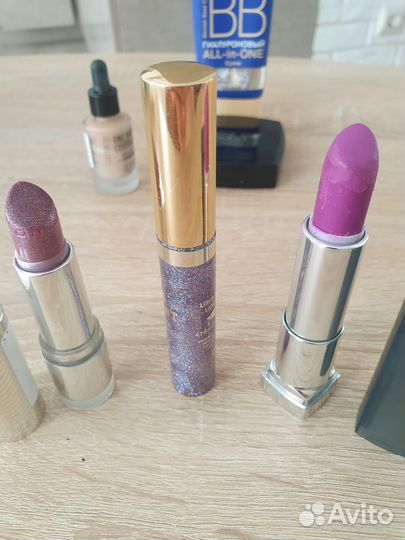 Набор косметики пакетом люкс и масс маркет